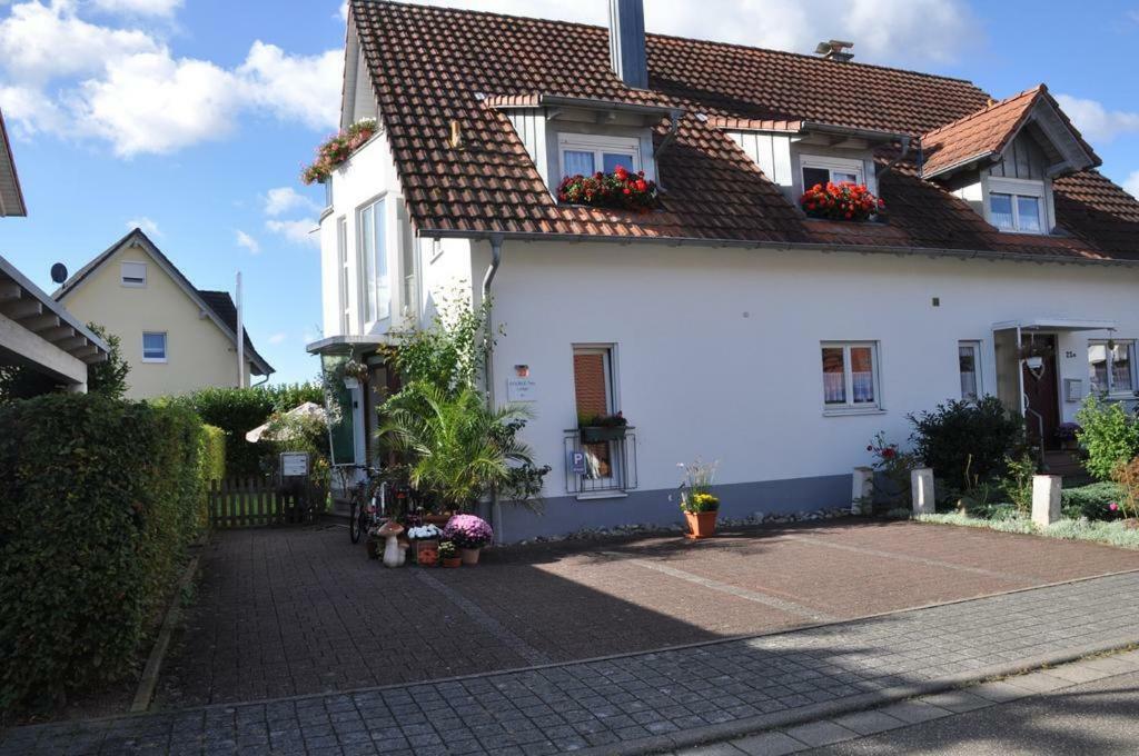 Double Two Lodge Kappel-Grafenhausen Εξωτερικό φωτογραφία